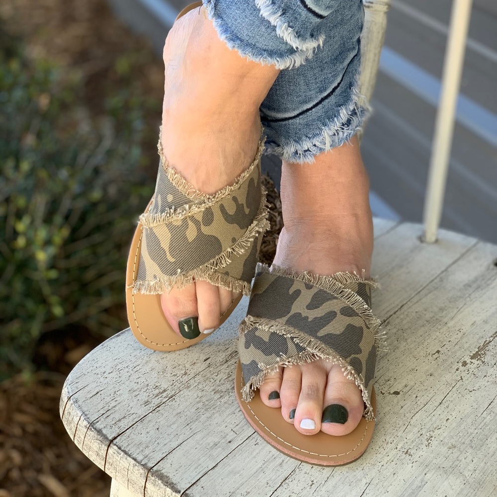 Huntyr Shoe